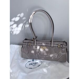 Prada Women Pre-Loved Bag Very Good Condition